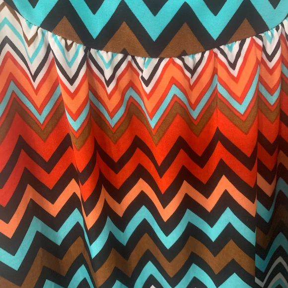 Tank top - Picture 3 of 5